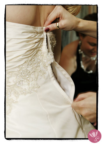 wedding photojournalism