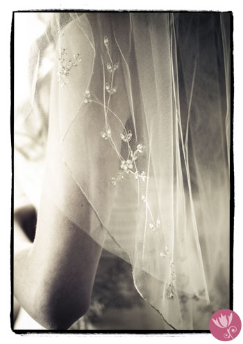 wedding photojournalist